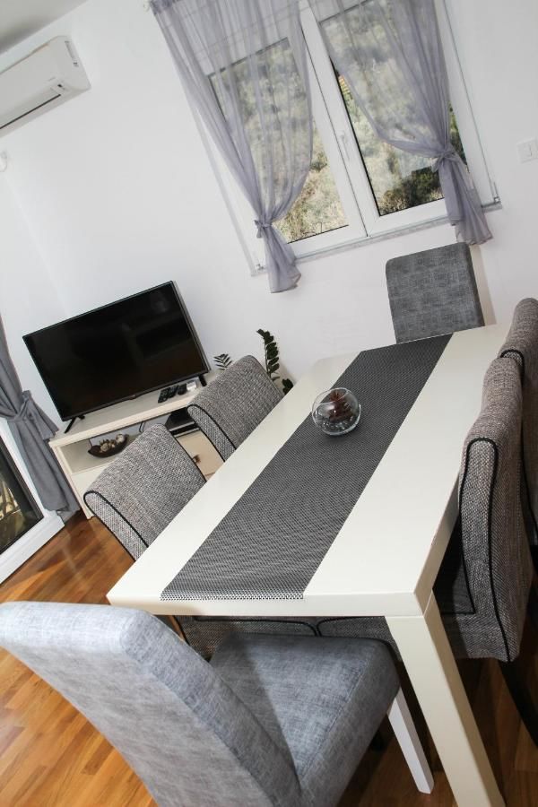 Апартаменты Una Lux Свети-Стефан-21